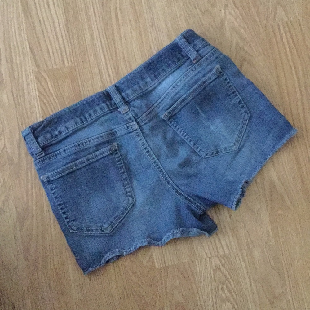 Mudd Girls Naturally Distressed Shorts Size 14 - Picture 7 of 8